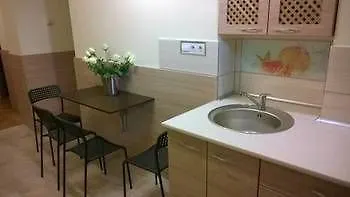 Vendégház East Station Private *